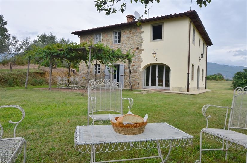 imgi_12_villadeicavalli_001