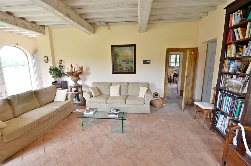 imgi_42_villadeicavalli_043