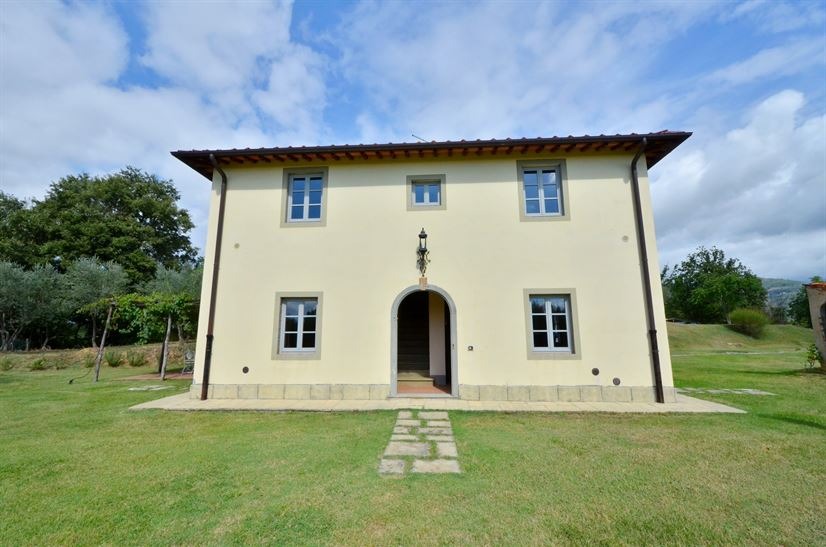 imgi_9_villadeicavalli_016